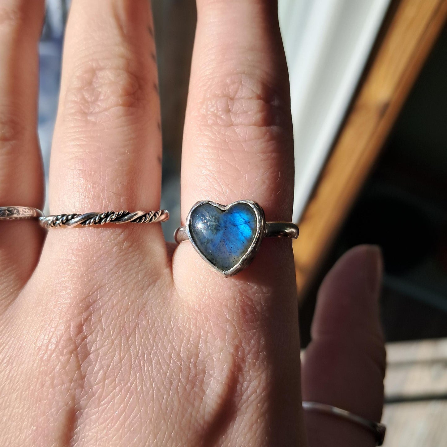 Sterling Silver Heart Labradorite Ring – Handcrafted Gemstone Band, Custom Sizing